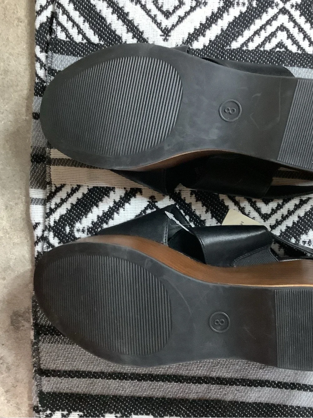 Universal Thread Women’s Black & Brown Platform Wedge Sandal size 8